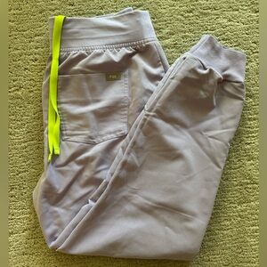 Figs medium high waisted Zamora joggers